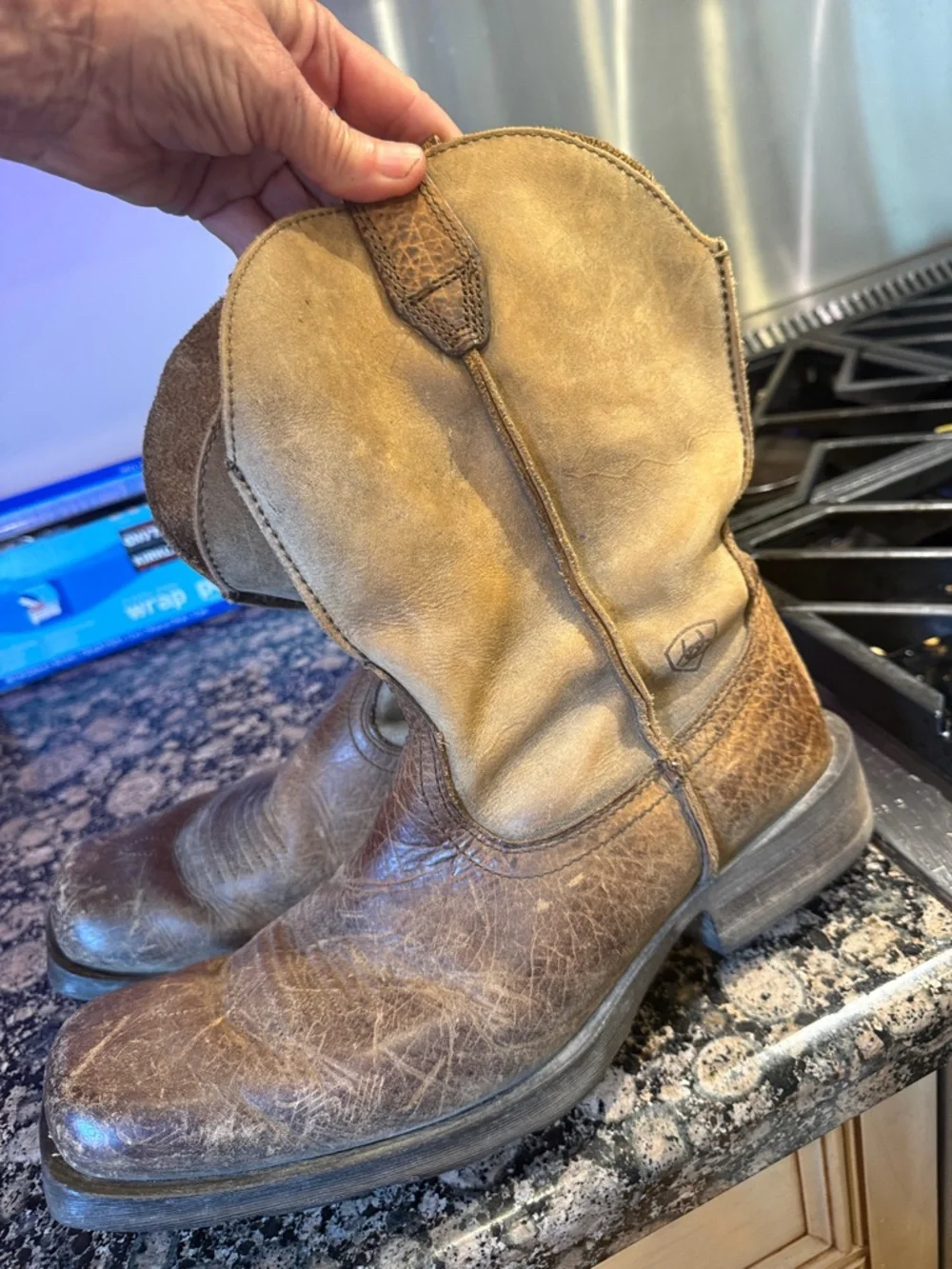 ARIAT RAMBLER men’s size 10 boot preowned preloved - Picture 4 of 15